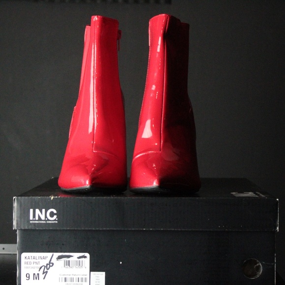 RED INC BOOTIES - Picture 7 of 7